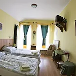 Muskatli Panzio 3*