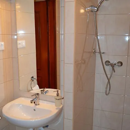 Muskatli Panzio فندق مبيت وإفطار 3*