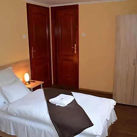 Muskátli Panzió Győr